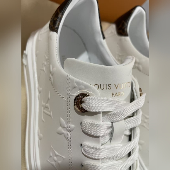 Louis Vuitton Time Out Sneaker - Picture 8 of 14